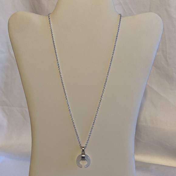 Quart 925 Silver Moon Necklace - Picture 2 of 3